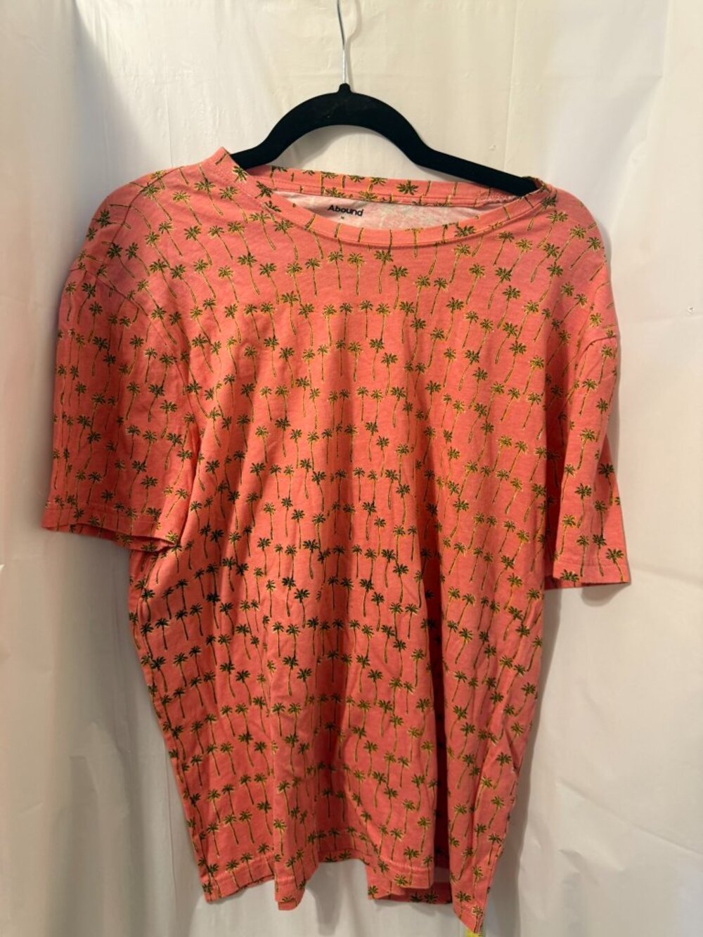 Abound Pink Palm Tree Print T-Shirt Size M